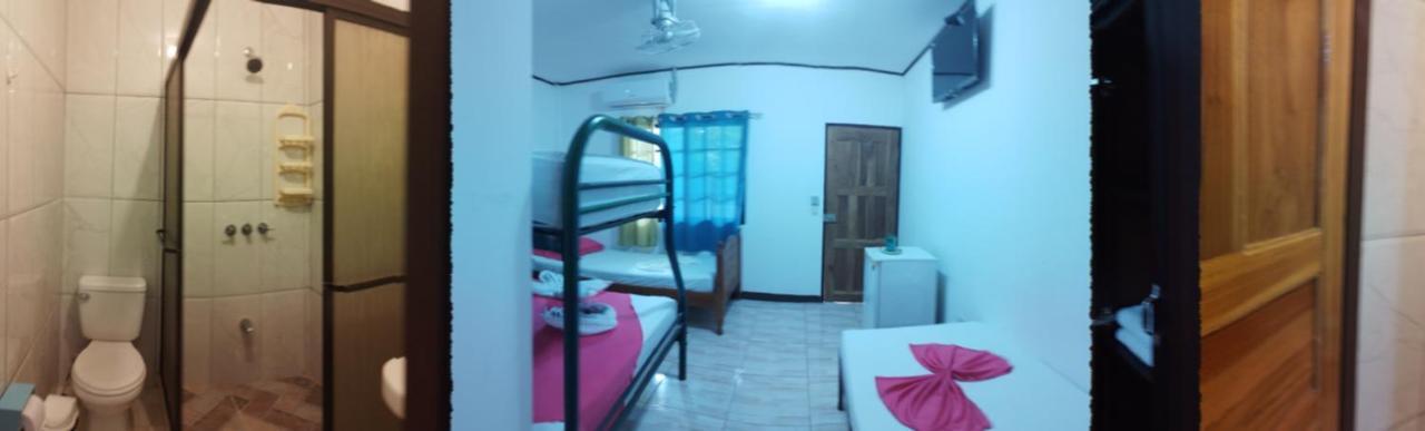 Cabinas Smith Cahuita Eksteriør bilde